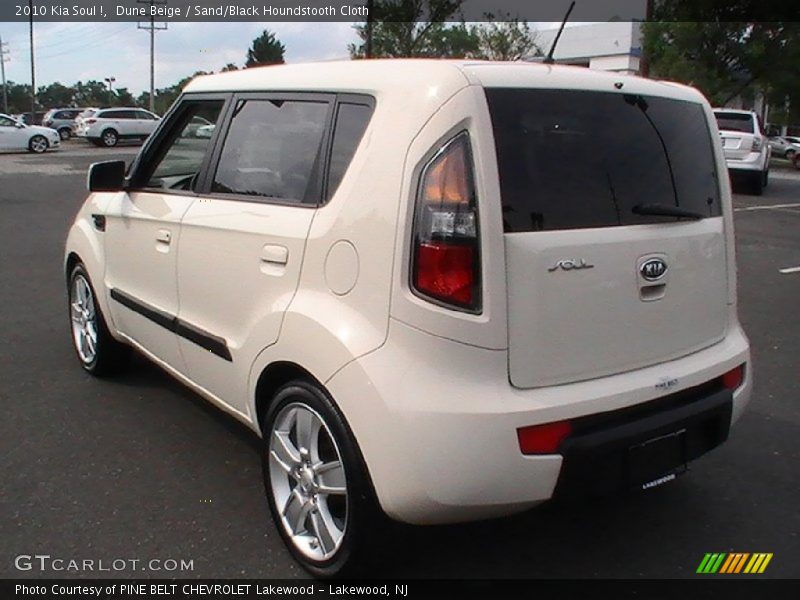 Dune Beige / Sand/Black Houndstooth Cloth 2010 Kia Soul !