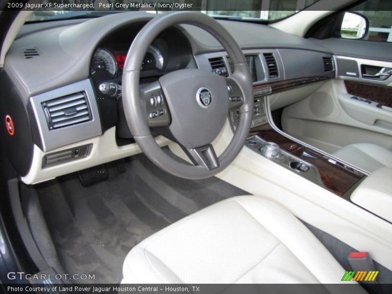 Pearl Grey Metallic / Ivory/Oyster 2009 Jaguar XF Supercharged
