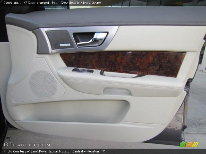 Pearl Grey Metallic / Ivory/Oyster 2009 Jaguar XF Supercharged