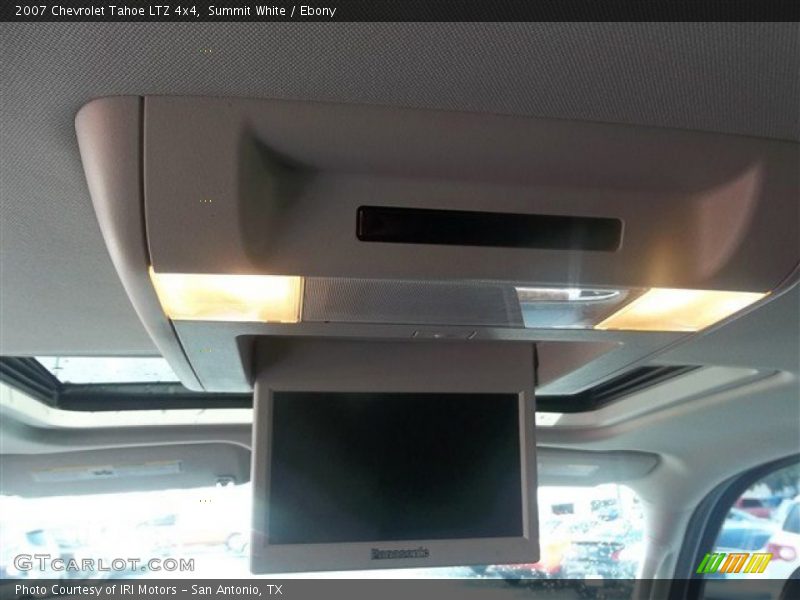 Summit White / Ebony 2007 Chevrolet Tahoe LTZ 4x4