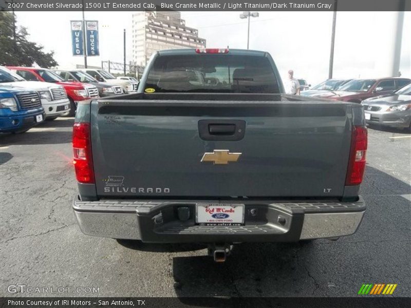 Blue Granite Metallic / Light Titanium/Dark Titanium Gray 2007 Chevrolet Silverado 1500 LT Extended Cab