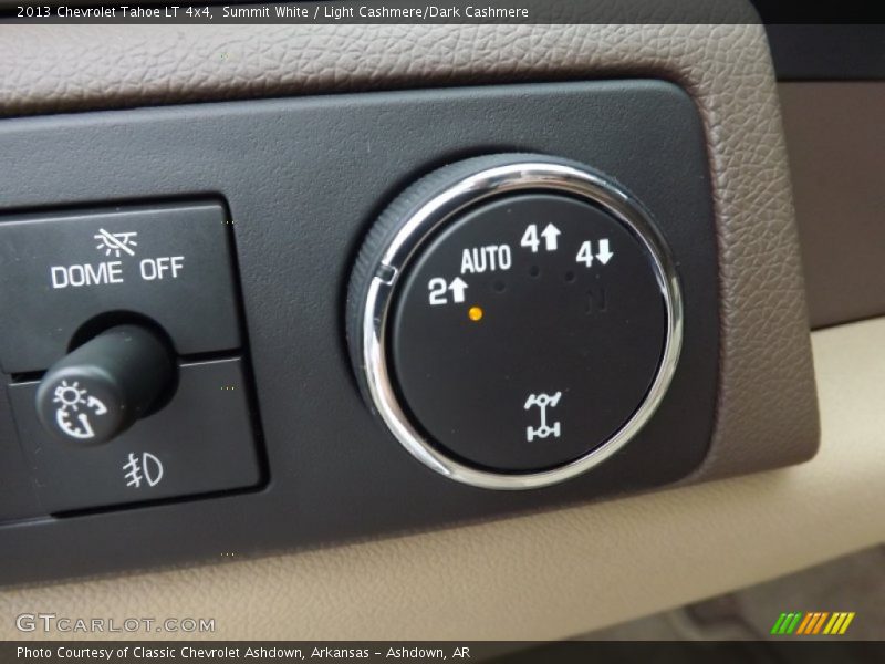 Summit White / Light Cashmere/Dark Cashmere 2013 Chevrolet Tahoe LT 4x4