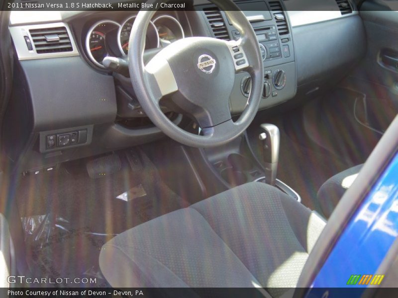 Metallic Blue / Charcoal 2011 Nissan Versa 1.8 S Hatchback
