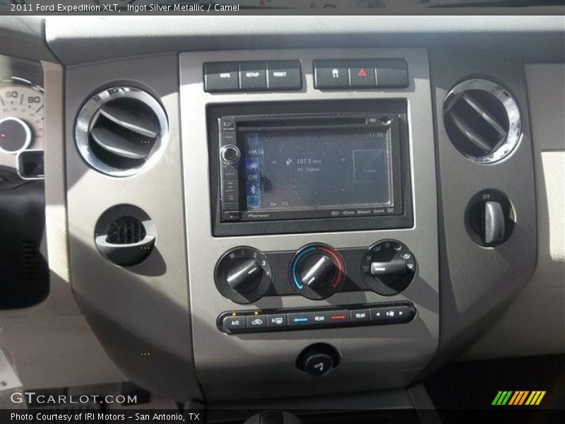 Ingot Silver Metallic / Camel 2011 Ford Expedition XLT