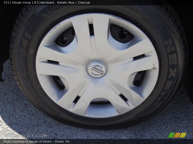 Metallic Blue / Charcoal 2011 Nissan Versa 1.8 S Hatchback