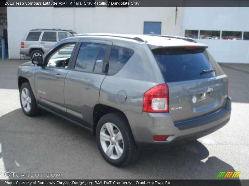 Mineral Gray Metallic / Dark Slate Gray 2013 Jeep Compass Latitude 4x4