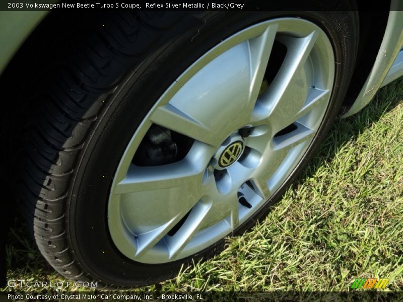 Reflex Silver Metallic / Black/Grey 2003 Volkswagen New Beetle Turbo S Coupe