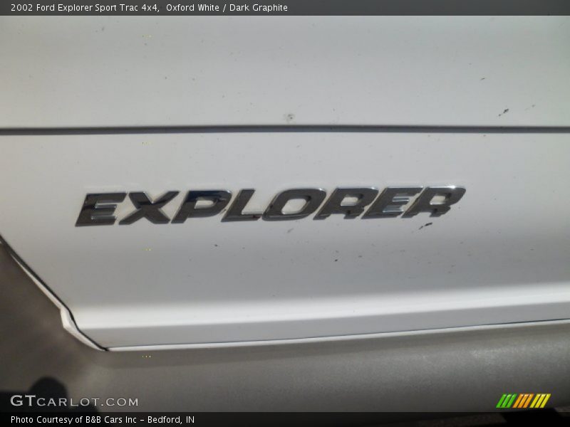 Oxford White / Dark Graphite 2002 Ford Explorer Sport Trac 4x4