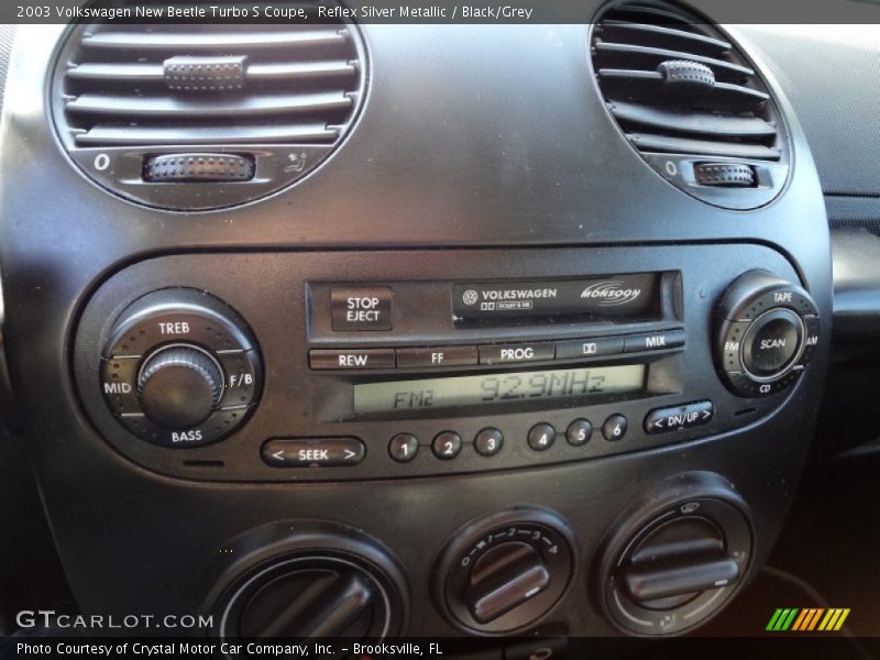 Reflex Silver Metallic / Black/Grey 2003 Volkswagen New Beetle Turbo S Coupe