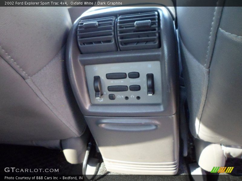 Oxford White / Dark Graphite 2002 Ford Explorer Sport Trac 4x4