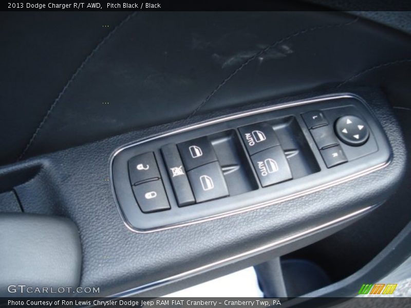 Controls of 2013 Charger R/T AWD