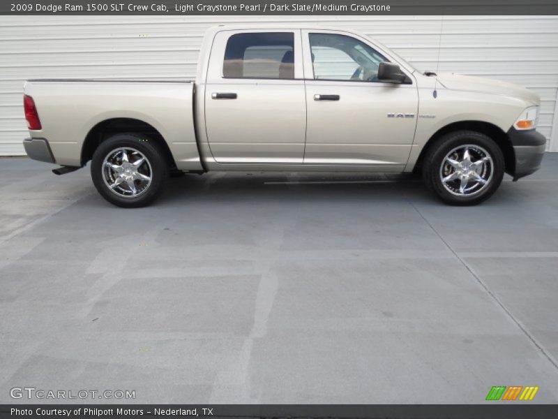 Light Graystone Pearl / Dark Slate/Medium Graystone 2009 Dodge Ram 1500 SLT Crew Cab