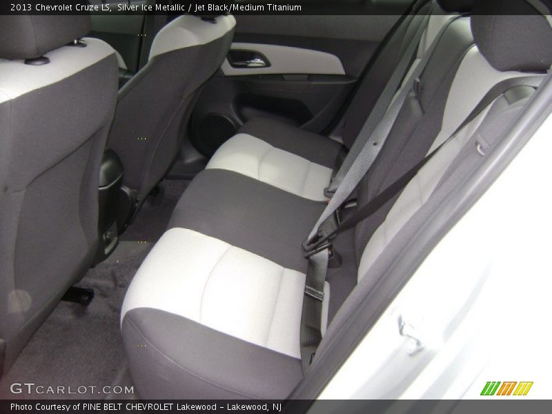 Silver Ice Metallic / Jet Black/Medium Titanium 2013 Chevrolet Cruze LS