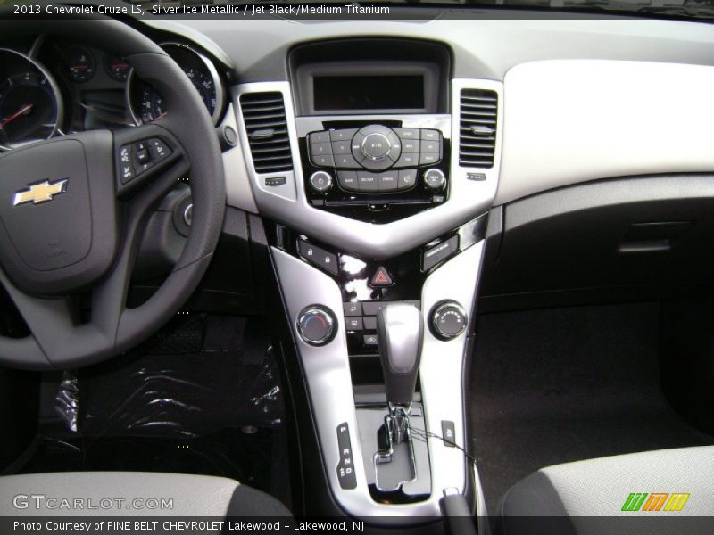 Silver Ice Metallic / Jet Black/Medium Titanium 2013 Chevrolet Cruze LS