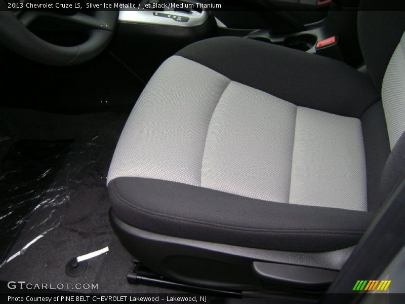 Silver Ice Metallic / Jet Black/Medium Titanium 2013 Chevrolet Cruze LS