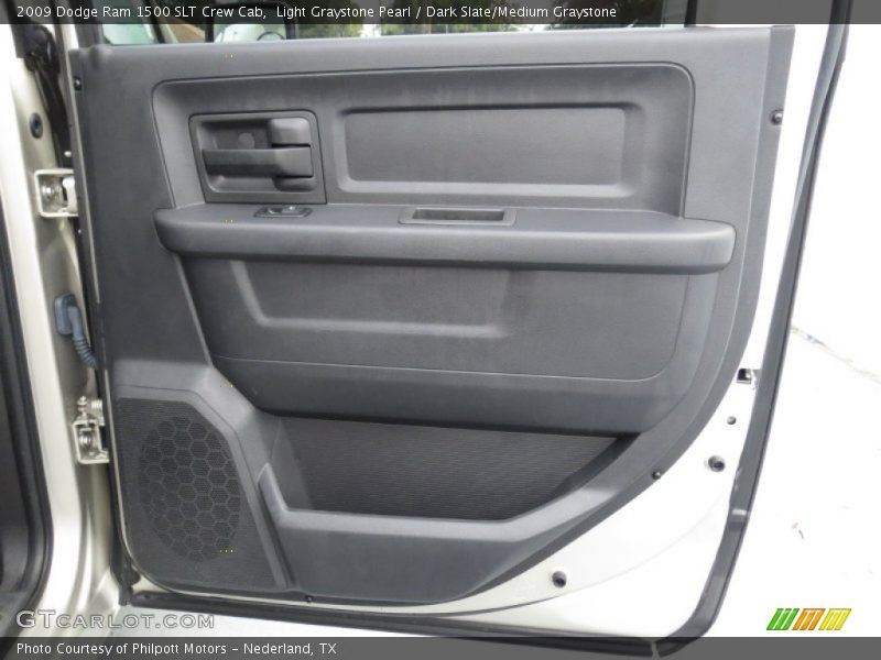 Light Graystone Pearl / Dark Slate/Medium Graystone 2009 Dodge Ram 1500 SLT Crew Cab