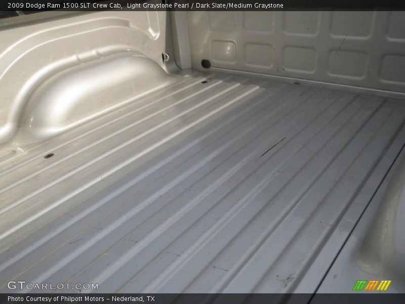 Light Graystone Pearl / Dark Slate/Medium Graystone 2009 Dodge Ram 1500 SLT Crew Cab