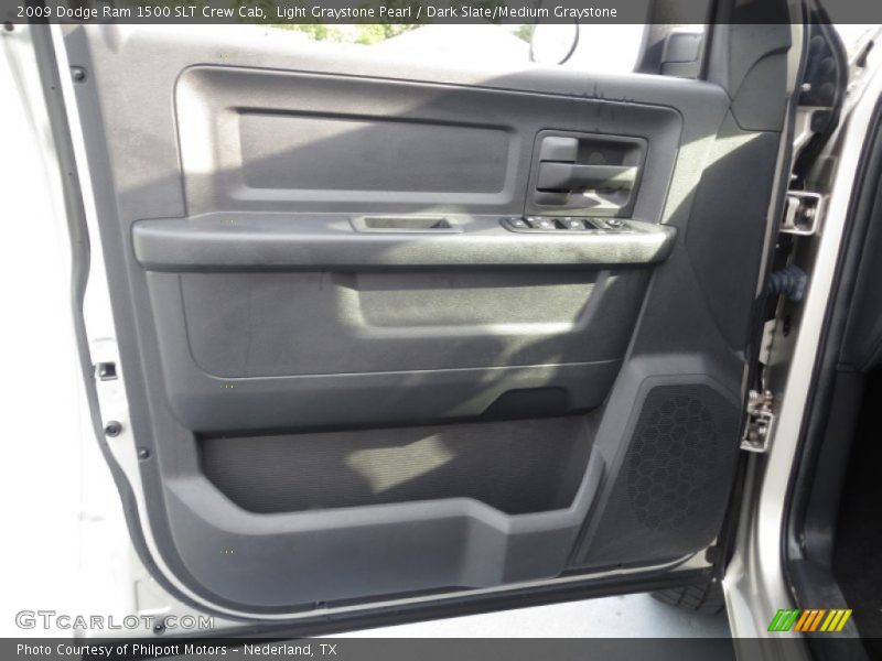 Light Graystone Pearl / Dark Slate/Medium Graystone 2009 Dodge Ram 1500 SLT Crew Cab