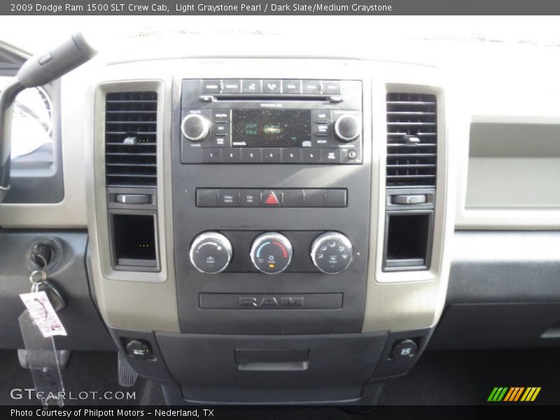 Light Graystone Pearl / Dark Slate/Medium Graystone 2009 Dodge Ram 1500 SLT Crew Cab