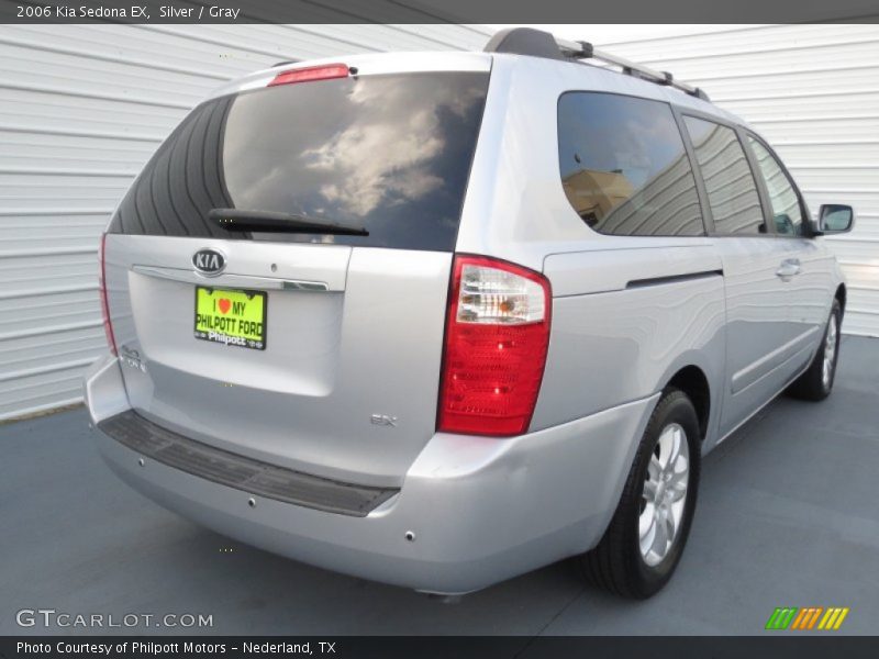 Silver / Gray 2006 Kia Sedona EX