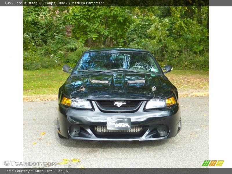 Black / Medium Parchment 1999 Ford Mustang GT Coupe