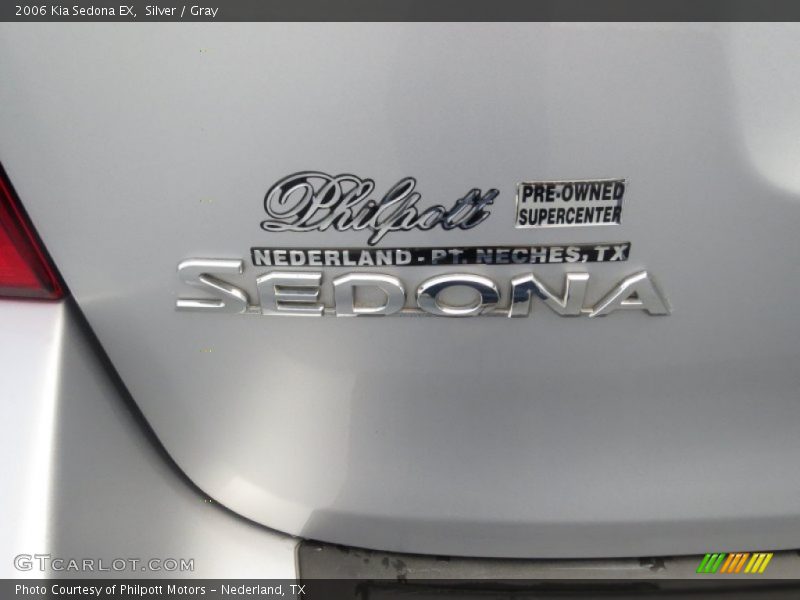 Silver / Gray 2006 Kia Sedona EX