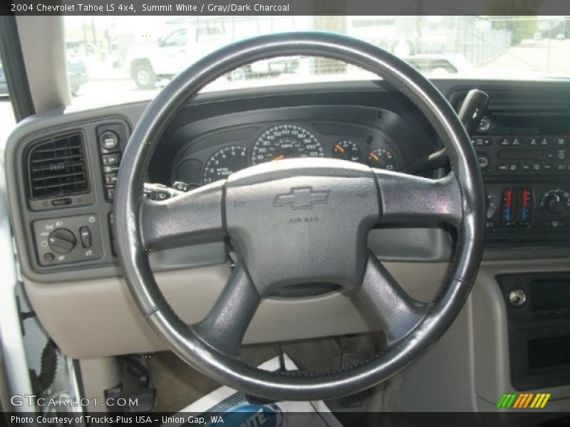 Summit White / Gray/Dark Charcoal 2004 Chevrolet Tahoe LS 4x4
