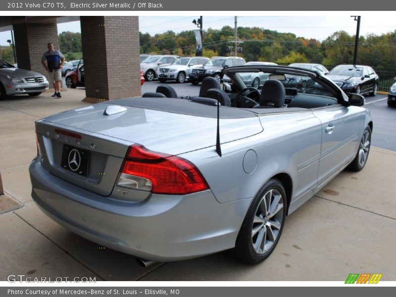 Electric Silver Metallic / Off Black 2012 Volvo C70 T5