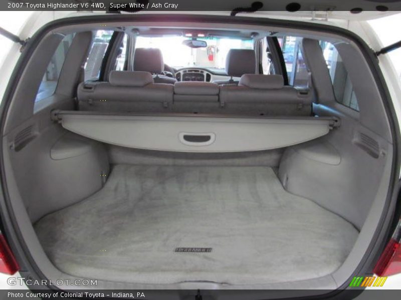 Super White / Ash Gray 2007 Toyota Highlander V6 4WD