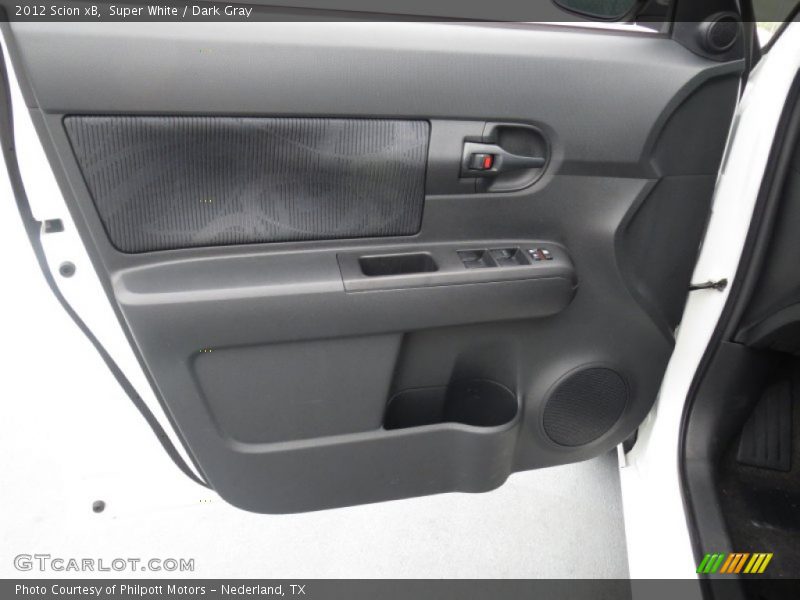 Super White / Dark Gray 2012 Scion xB
