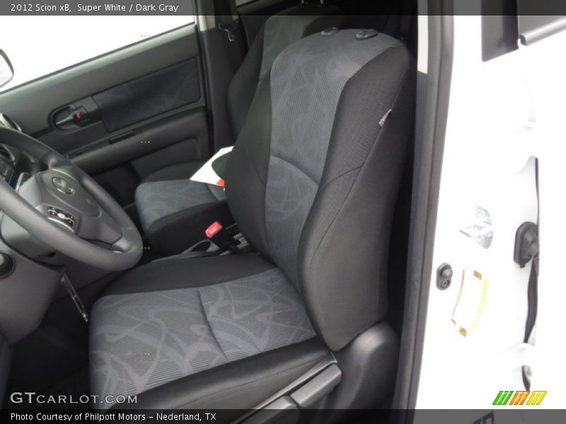 Super White / Dark Gray 2012 Scion xB