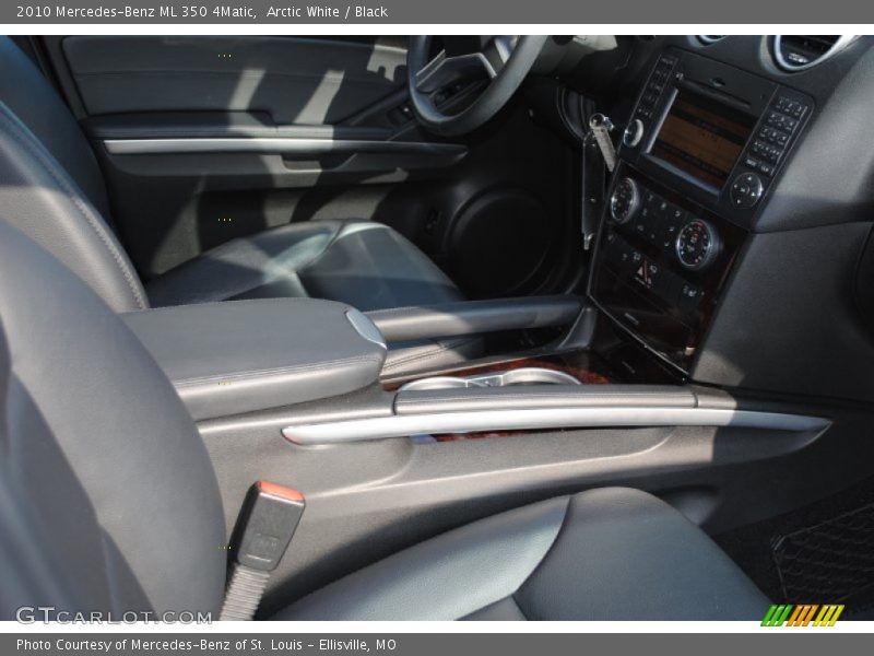 Arctic White / Black 2010 Mercedes-Benz ML 350 4Matic