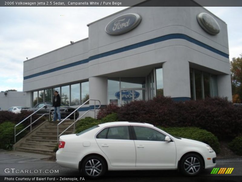 Campanella White / Pure Beige 2006 Volkswagen Jetta 2.5 Sedan