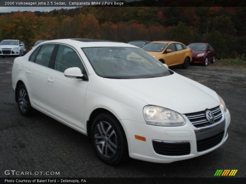 Campanella White / Pure Beige 2006 Volkswagen Jetta 2.5 Sedan