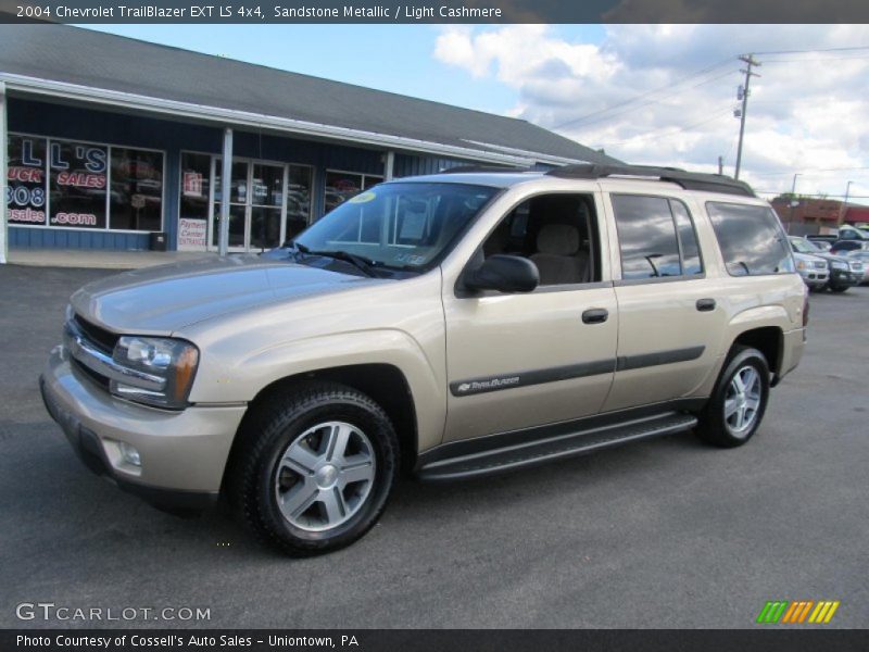 Sandstone Metallic / Light Cashmere 2004 Chevrolet TrailBlazer EXT LS 4x4