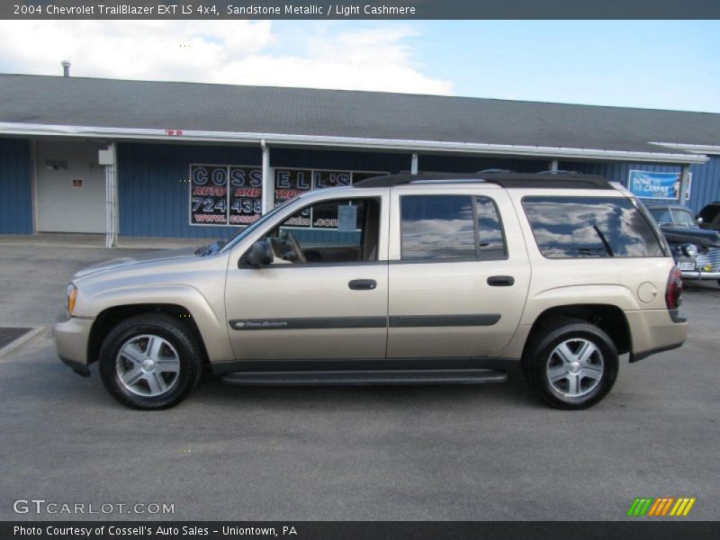 Sandstone Metallic / Light Cashmere 2004 Chevrolet TrailBlazer EXT LS 4x4