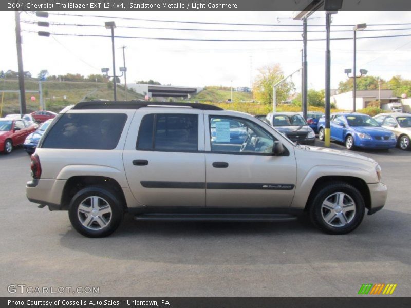 Sandstone Metallic / Light Cashmere 2004 Chevrolet TrailBlazer EXT LS 4x4