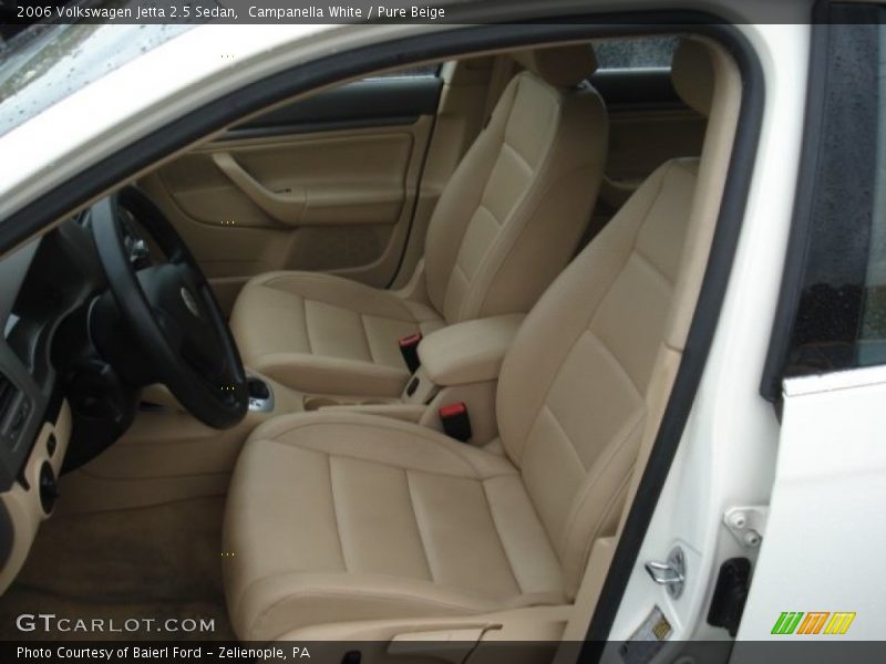 Campanella White / Pure Beige 2006 Volkswagen Jetta 2.5 Sedan