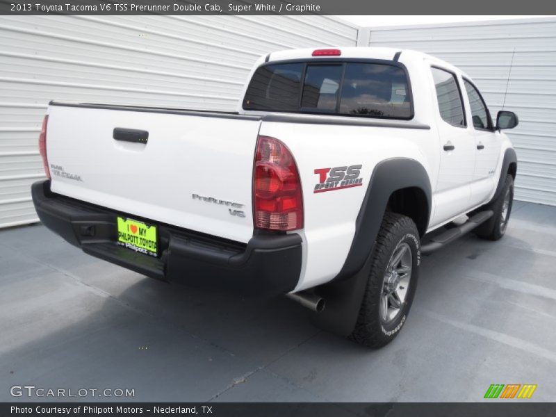 Super White / Graphite 2013 Toyota Tacoma V6 TSS Prerunner Double Cab