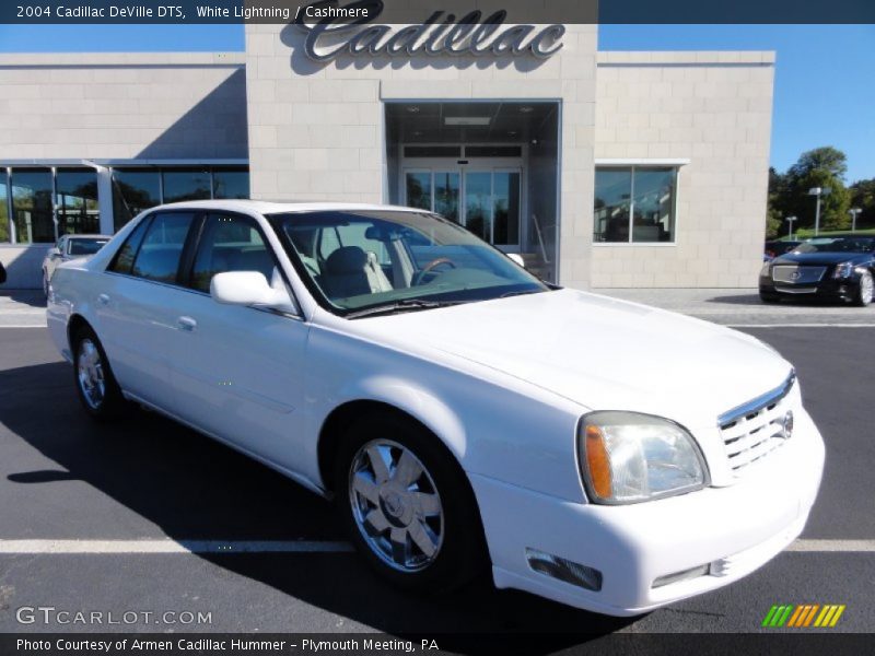 White Lightning / Cashmere 2004 Cadillac DeVille DTS
