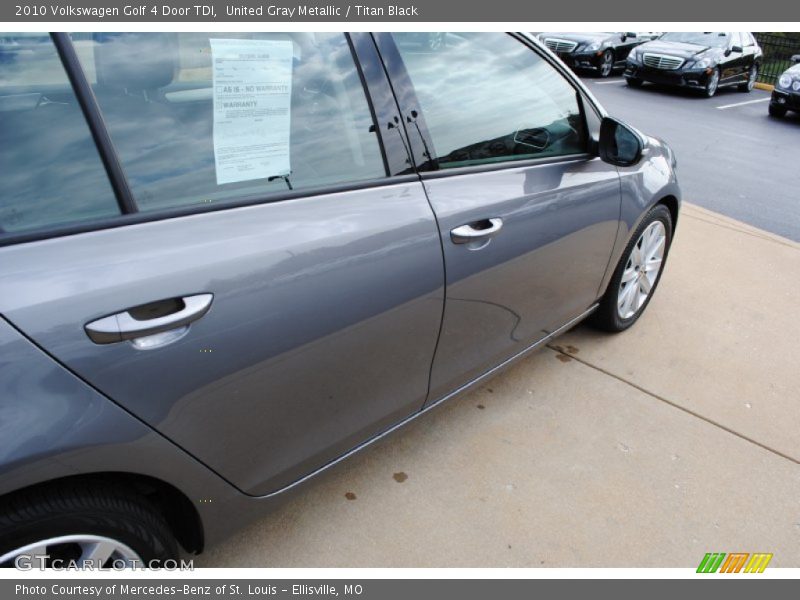 United Gray Metallic / Titan Black 2010 Volkswagen Golf 4 Door TDI