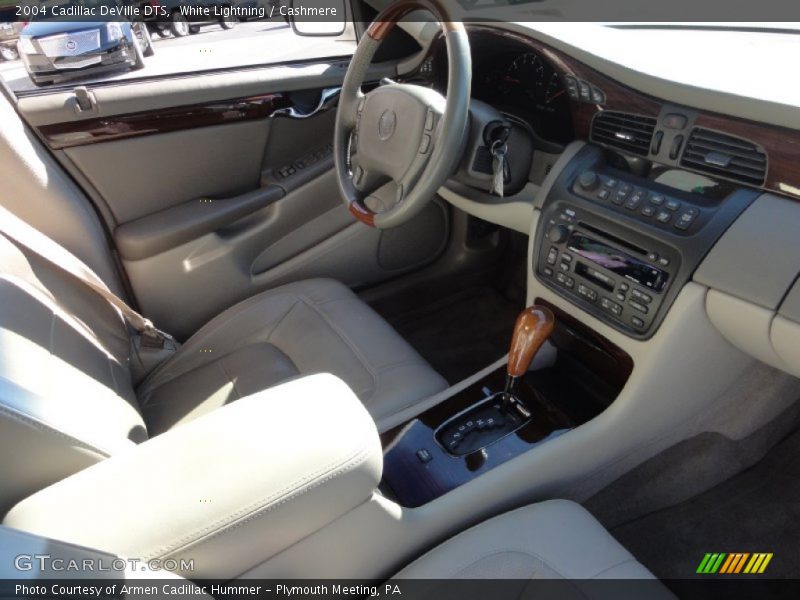 White Lightning / Cashmere 2004 Cadillac DeVille DTS