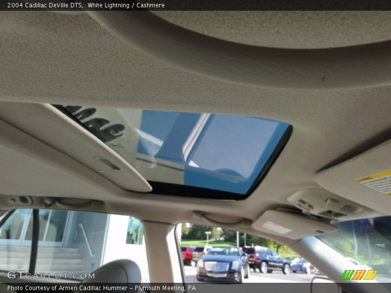 White Lightning / Cashmere 2004 Cadillac DeVille DTS