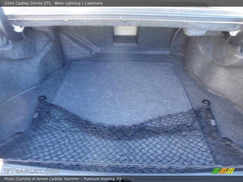 White Lightning / Cashmere 2004 Cadillac DeVille DTS