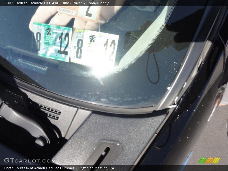 Black Raven / Ebony/Ebony 2007 Cadillac Escalade EXT AWD