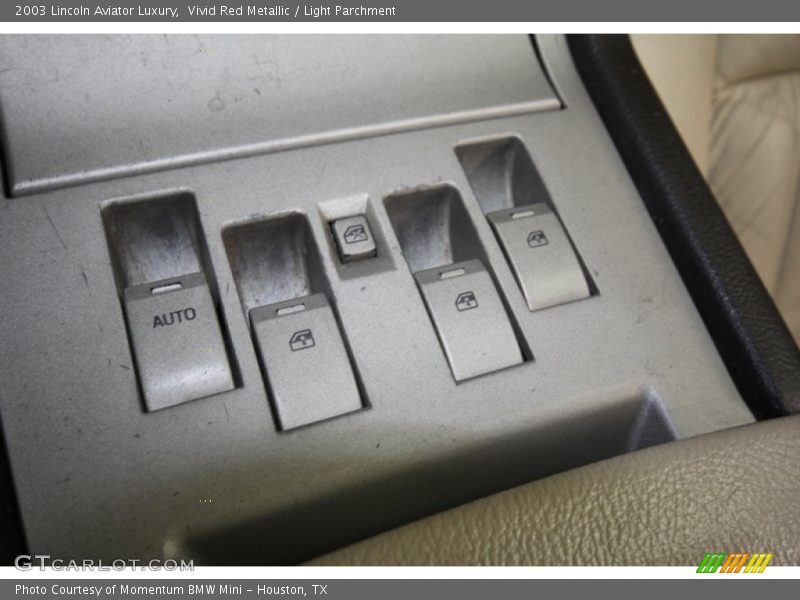 Vivid Red Metallic / Light Parchment 2003 Lincoln Aviator Luxury