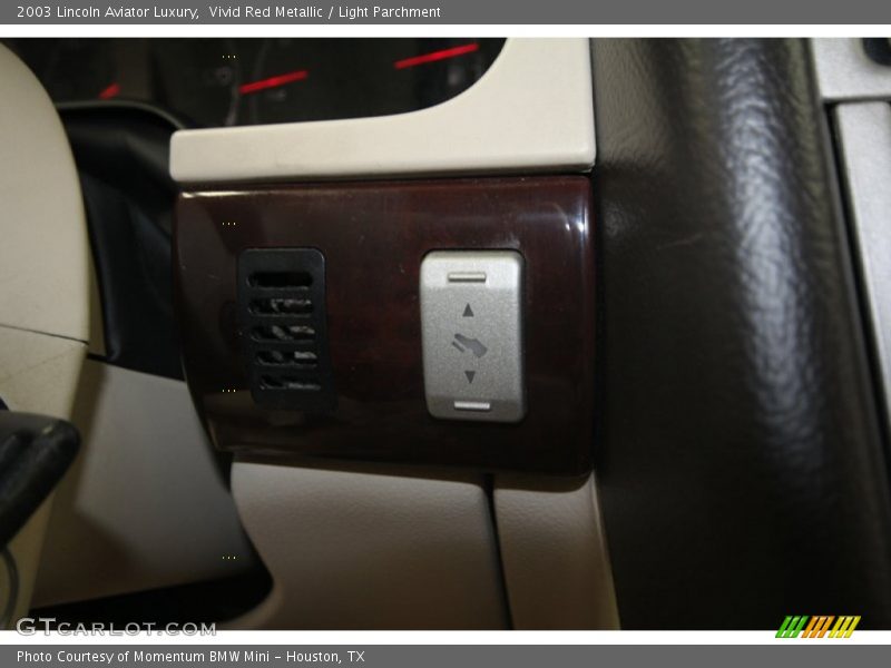 Vivid Red Metallic / Light Parchment 2003 Lincoln Aviator Luxury