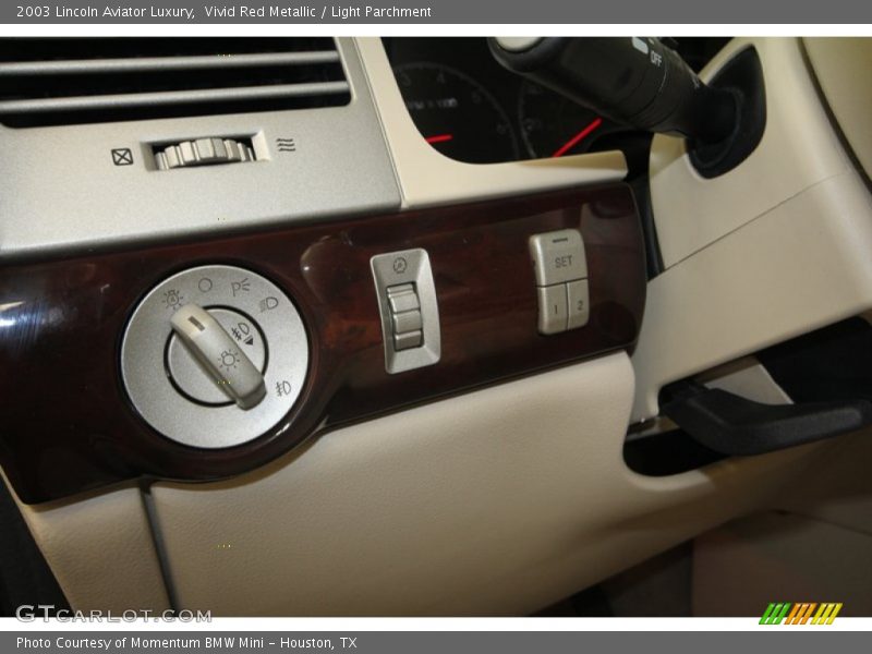 Vivid Red Metallic / Light Parchment 2003 Lincoln Aviator Luxury