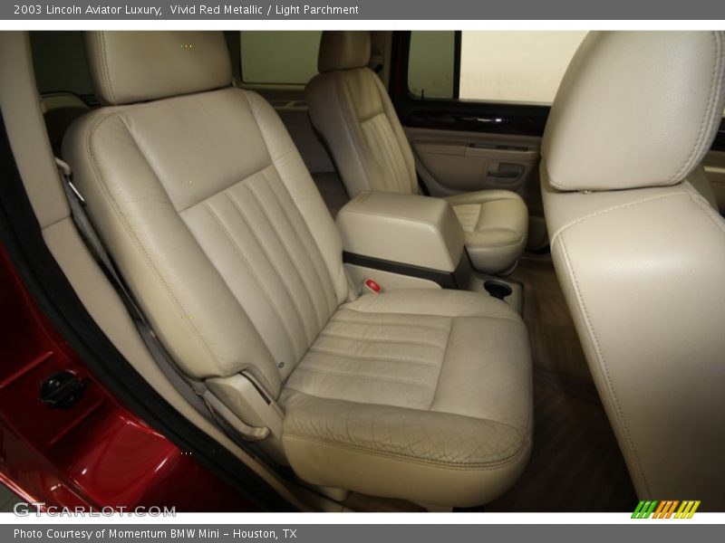 Vivid Red Metallic / Light Parchment 2003 Lincoln Aviator Luxury