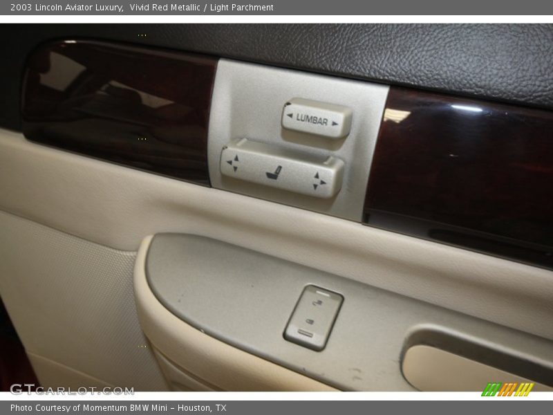 Vivid Red Metallic / Light Parchment 2003 Lincoln Aviator Luxury